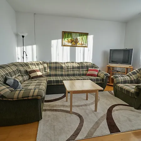 Fecske Vendeghaz Apartment *