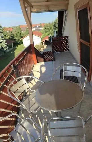 Fecske Vendeghaz Apartmán Hévíz
